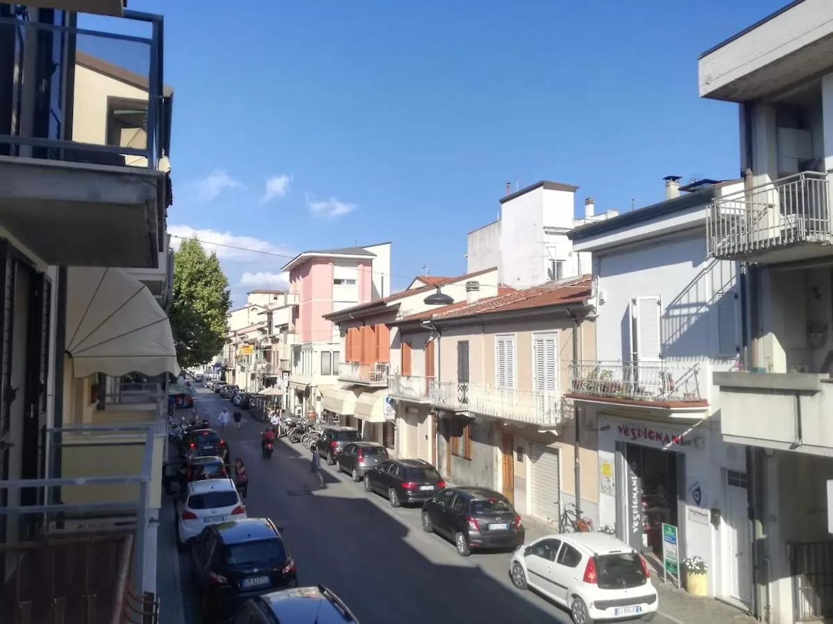 Appartamento In Centro Con Terrazza Viareggio Italien